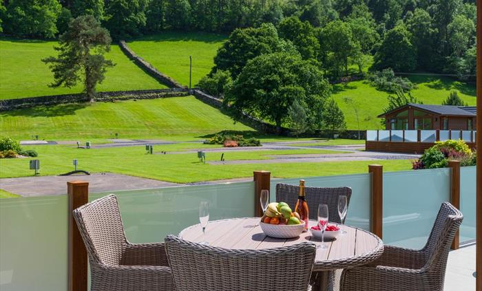Al fresco dinning